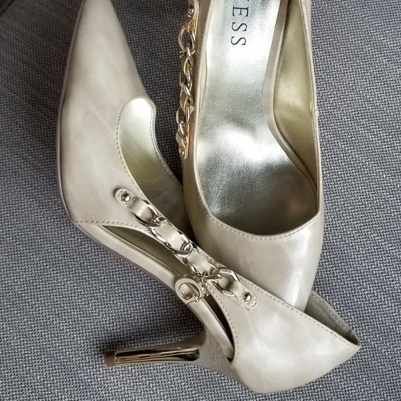 Guess 6.5 M gold plated stiletto - Picture 3 of 6